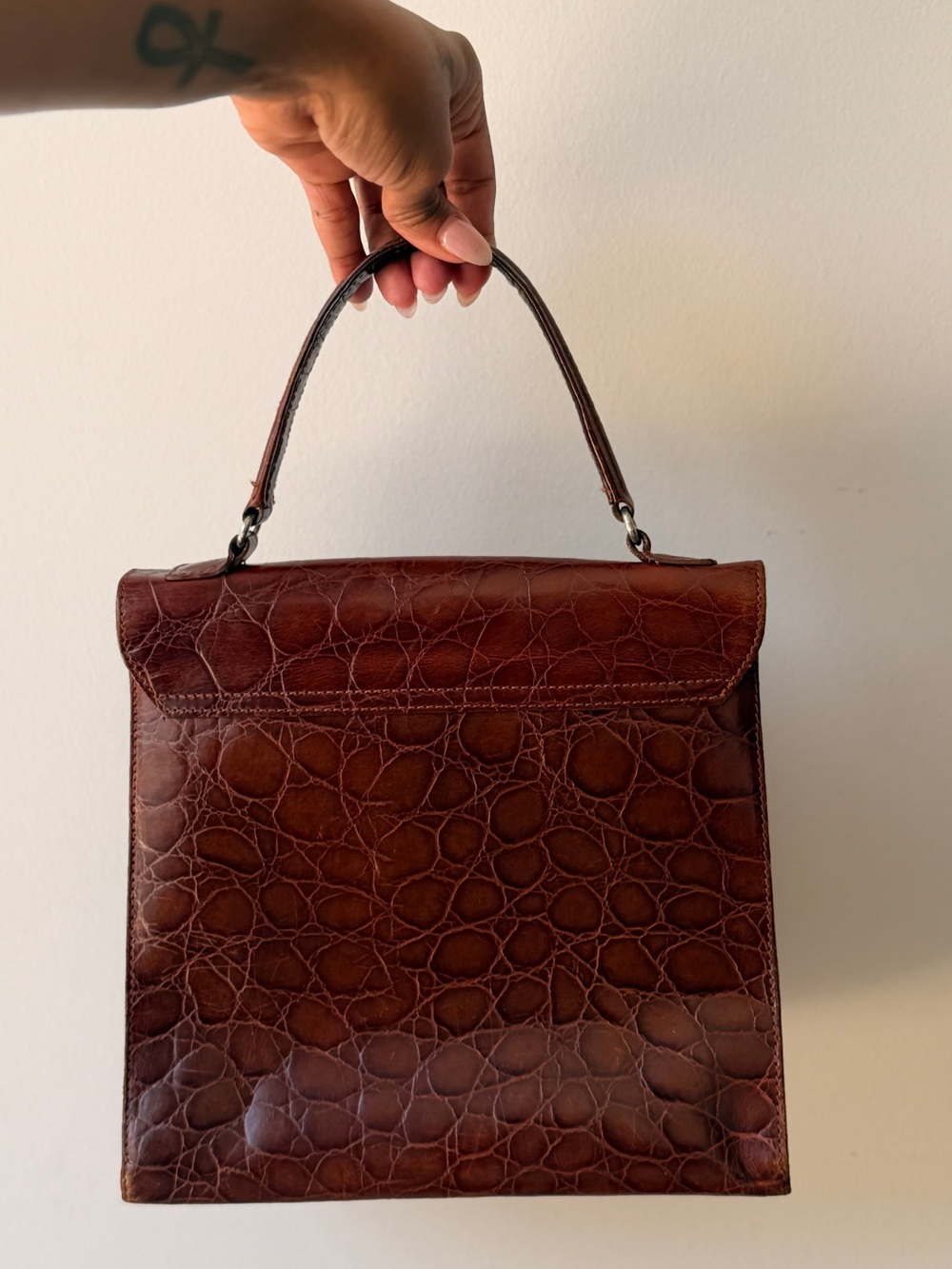 Vintage Furla Dark Brown Croc-Embossed Leather Top Handle Satchel - Picture 5 of 9
